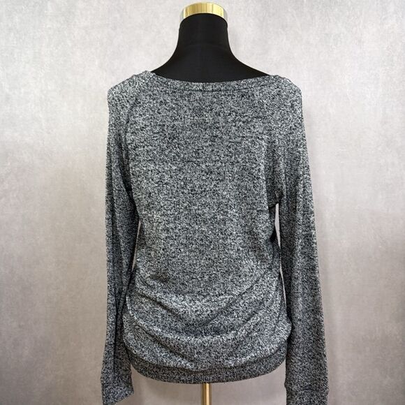 Cloudless C’est La Vie Lightweight Sweater Pullover - Picture 2 of 4